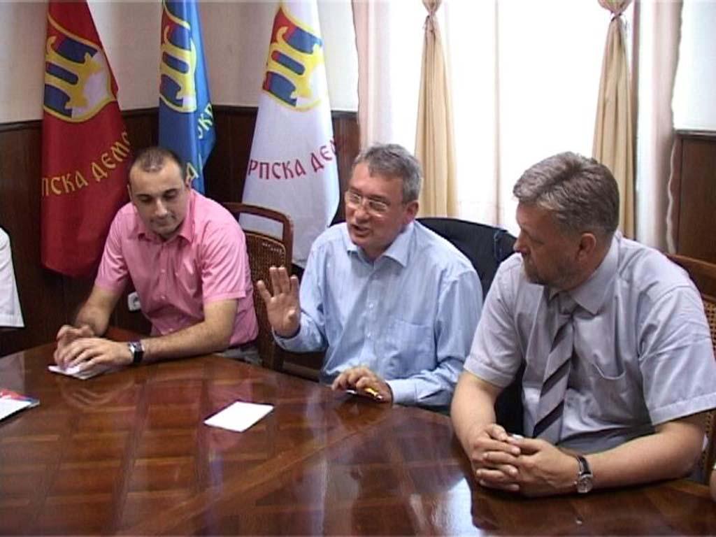 Posjeta_predsjednika_Bosica_Kozarskoj_Dubici_-_3